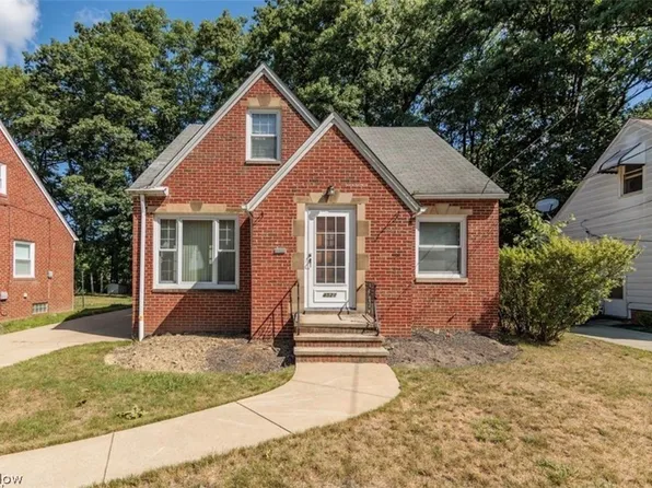 4521 Emerson Rd, South Euclid, OH 44121