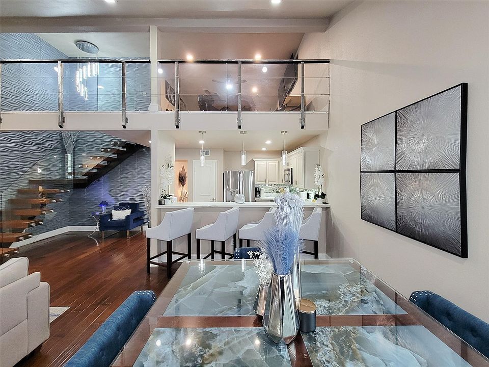 1st image of 12018 Kleinmeadow Dr