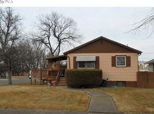 530 Elwood St, Sterling, CO 80751