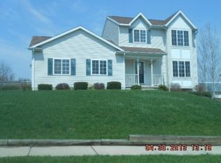 119 Rollingrock Dr, Rockford, MI
