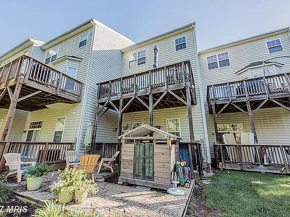 3903 Madison Park Ln — Photo 11