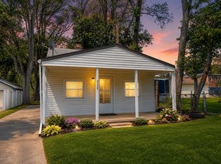21227 Rensselaer St, Farmington Hills, MI 48336