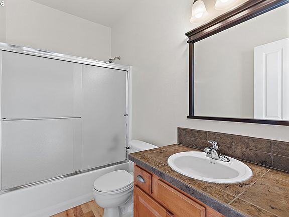 5th image of 15046 SW 132nd Ter