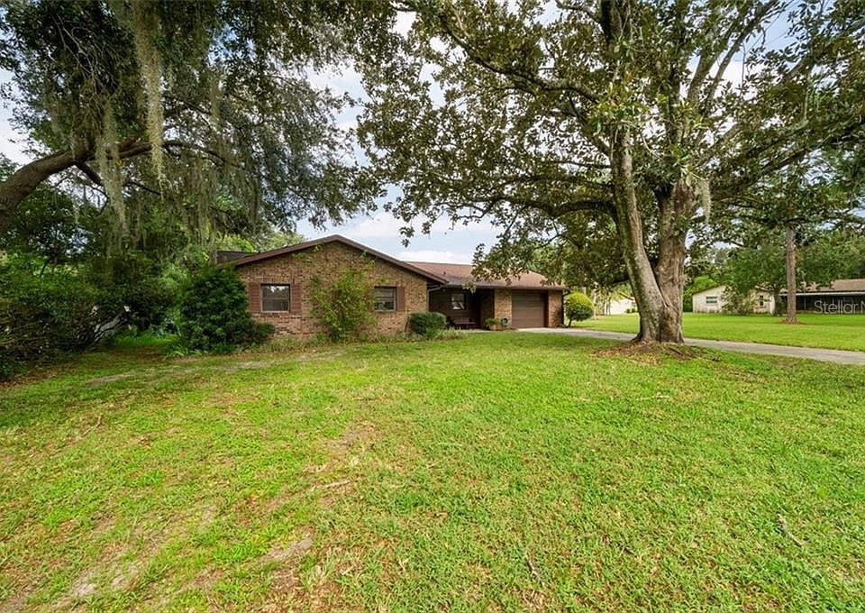 1st image of 5926 Caroline Dr