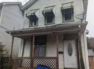 927 Denver St, East Liverpool, OH 43920