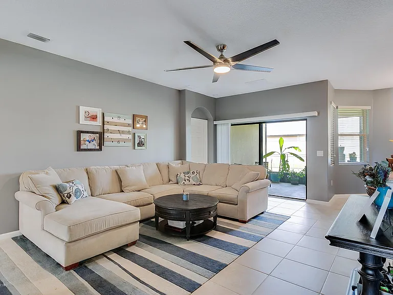 3320 Watergrass St — Photo 5