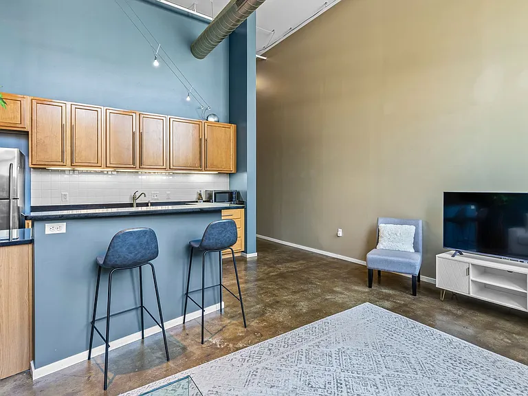 1720 Chouteau Ave #103 — Photo 10