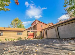 11875 W Windmill Ln, Westville, IN 46391