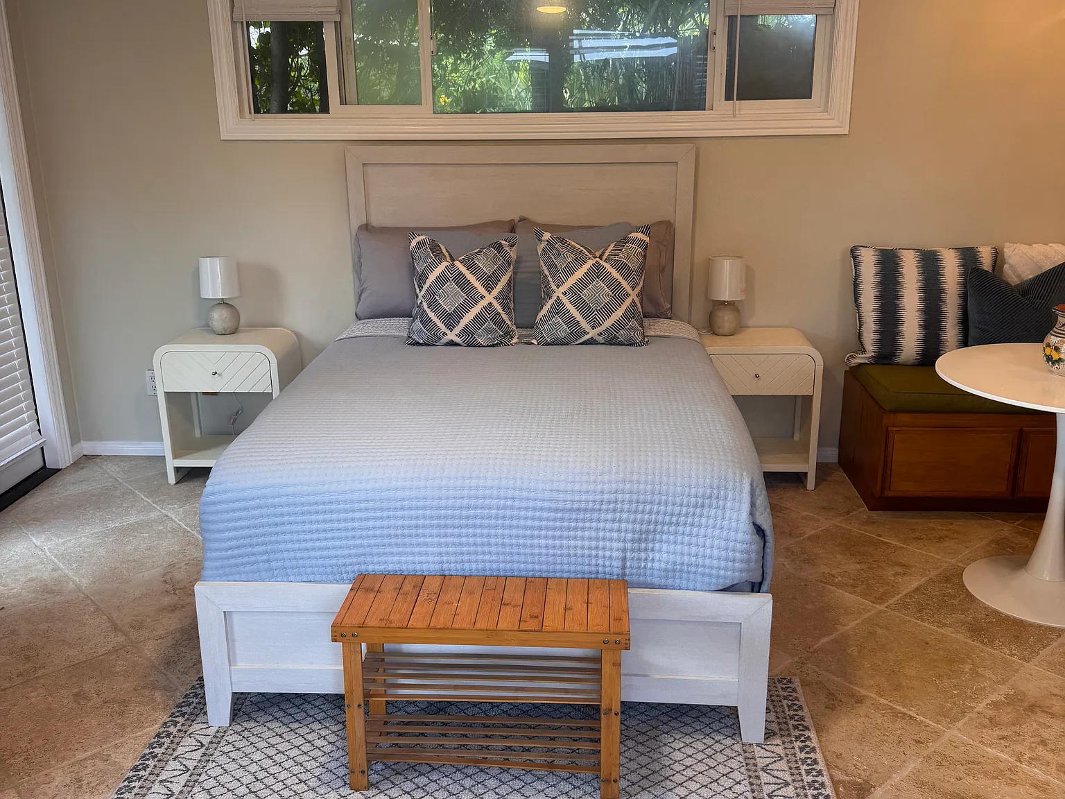 Lynwood Dr, Encinitas — Photo 1