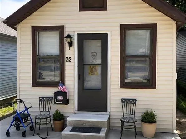 32 Seafoam St, Staten Island, NY 10306