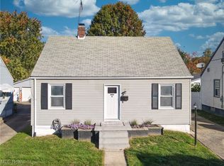 787 Austin Ave, Akron, OH 44306