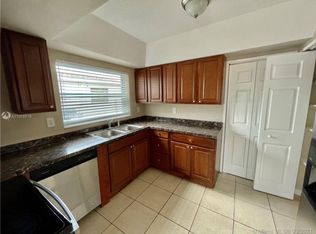 3410 NW 33rd Ct, Fort Lauderdale, FL 33309