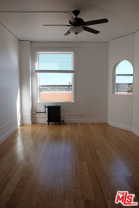 1st image of 3005 Main St APT 418