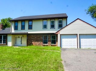 1564 Alamitos Dr, Lakewood, NJ