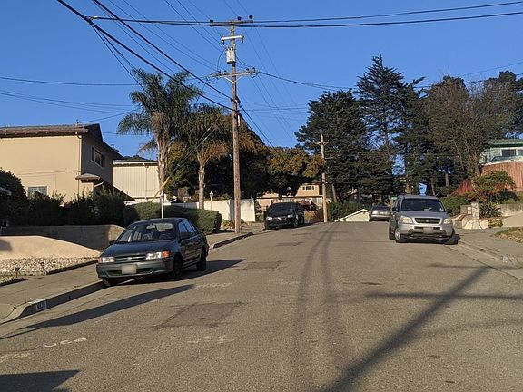 5th image of 4851 Dunkirk Ave