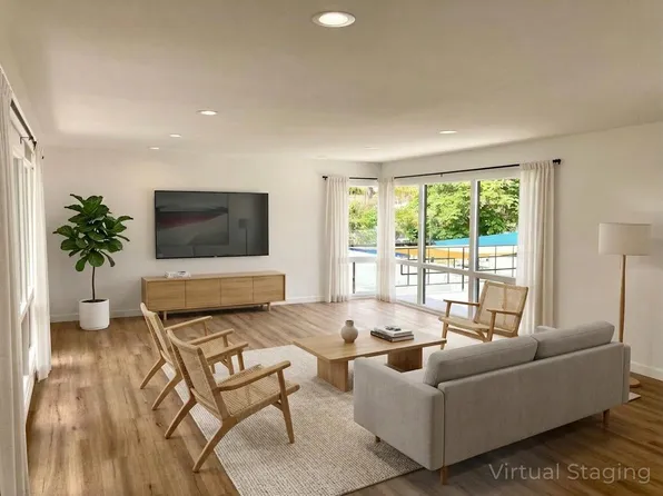 7723 Fay Ave #8, La Jolla, CA 92037