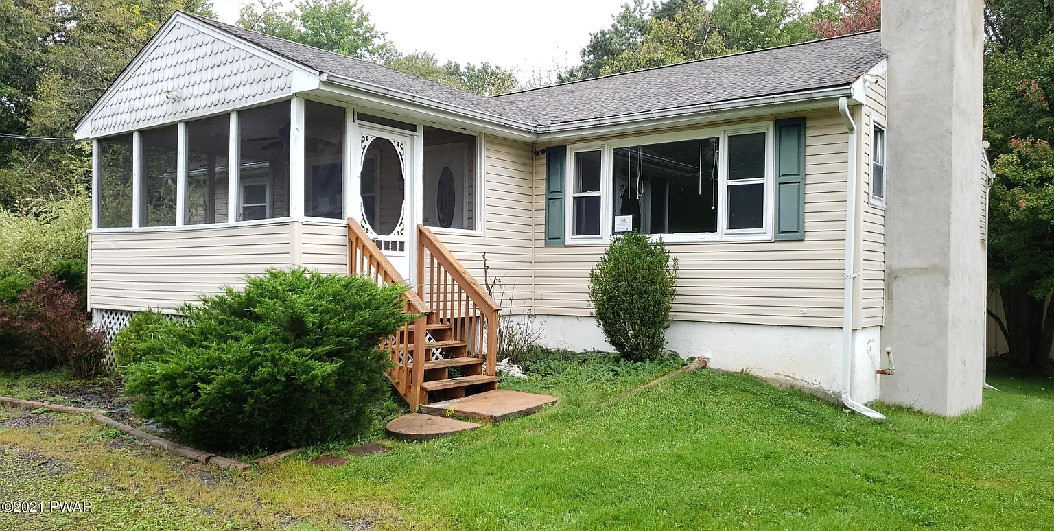 183 Island Dr photo 1