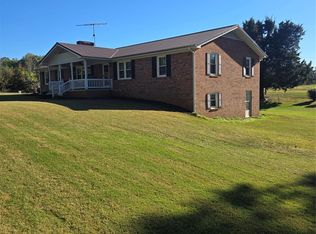 800 Andrews Mill Rd, Bostic, NC 28018