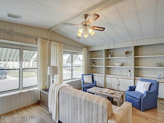 4th image of 807 Bougainvillea Cir