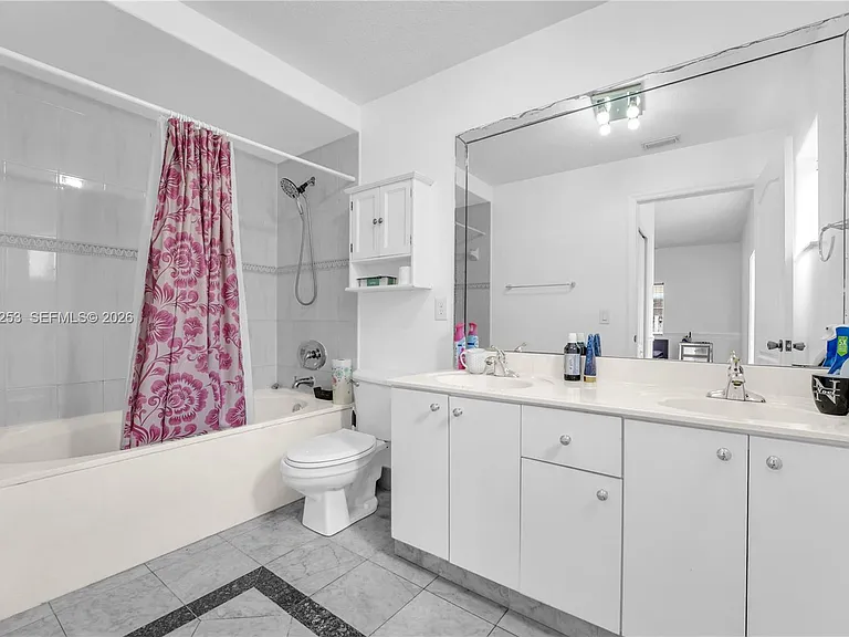 16266 SW 54th Ter — Photo 23