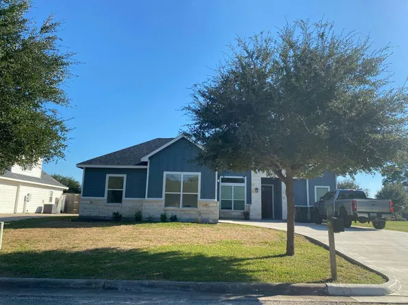 215 McCormick St, Columbus, TX 78934