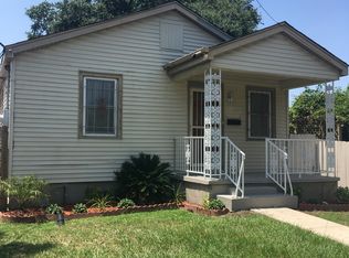 6040 Wingate Dr, New Orleans, LA 70122