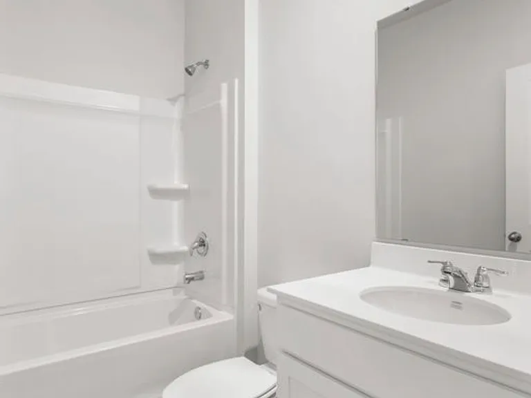 102 Green Passage Ln — Photo 9