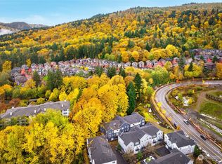 2263 NW Hidden Ln, Issaquah, WA 98027