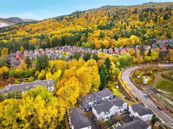 2263 NW Hidden Lane, Issaquah, WA 98027