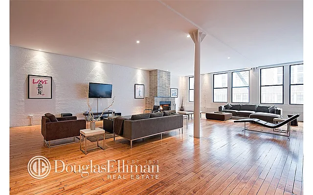 Rented by Douglas Elliman | media 9