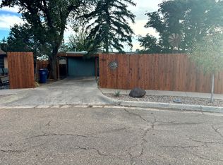 2106 Lorca Ct, Santa Fe, NM 87505