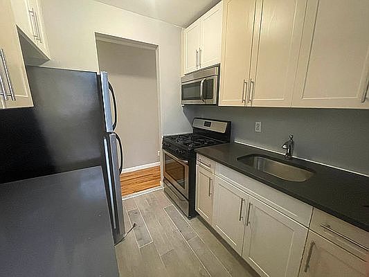 3rd image of 290 W 147th St APT 2B