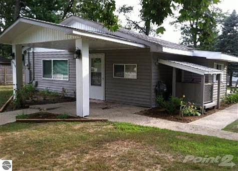 1st image of 4910 Lucinda Dr