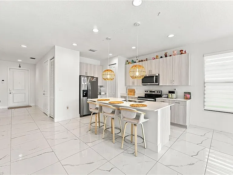 5604 Cobalto Way — Photo 15