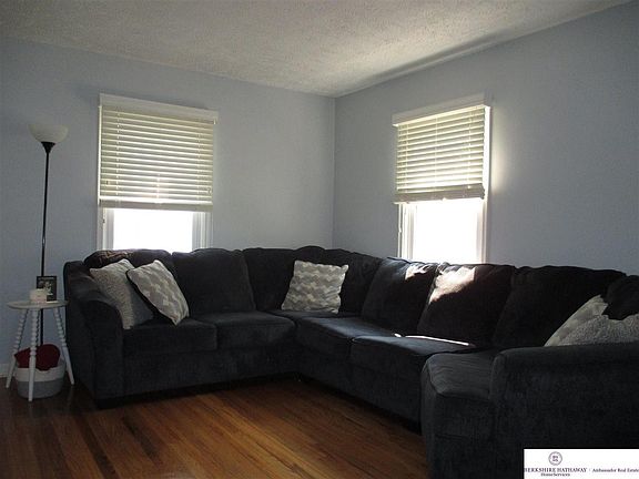 4th image of 2609 Van Buren St