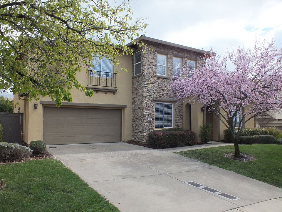 1st image of 8127 Damico Dr