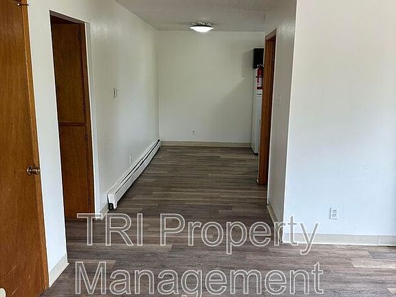 5th image of 822 31st Ave #1