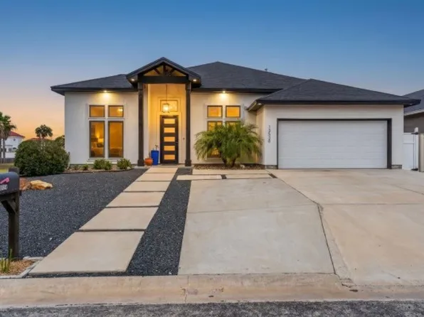 13538 Catamaran Dr, Corpus Christi, TX 78418