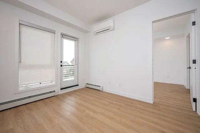 350 Livingston Cmn NE #3305 — Photo 15
