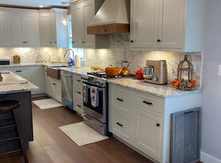 55 Autumn Ln, Alfred, ME 04002