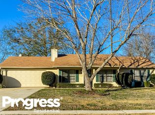 140 North Dr, Hampton, GA 30228
