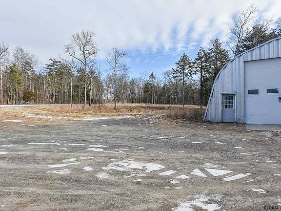4th image of COUNTY ROUTE 403