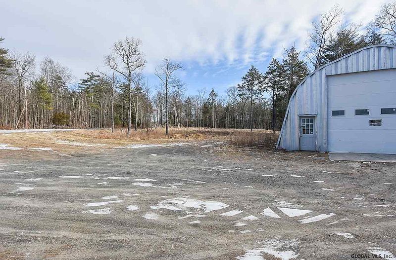 4th image of COUNTY ROUTE 403