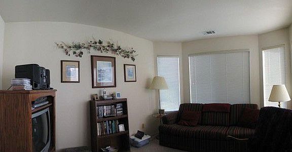 Convertible Den/Office