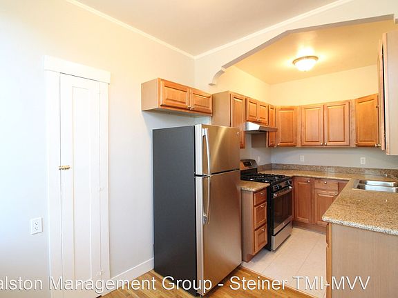 2nd image of 3325 Steiner St APT 9
