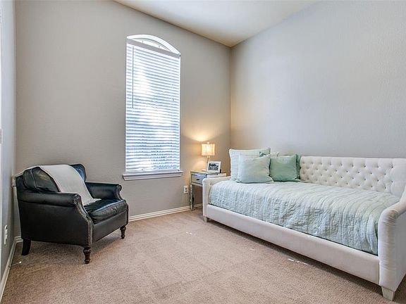 4th image of 10404 Matador Dr