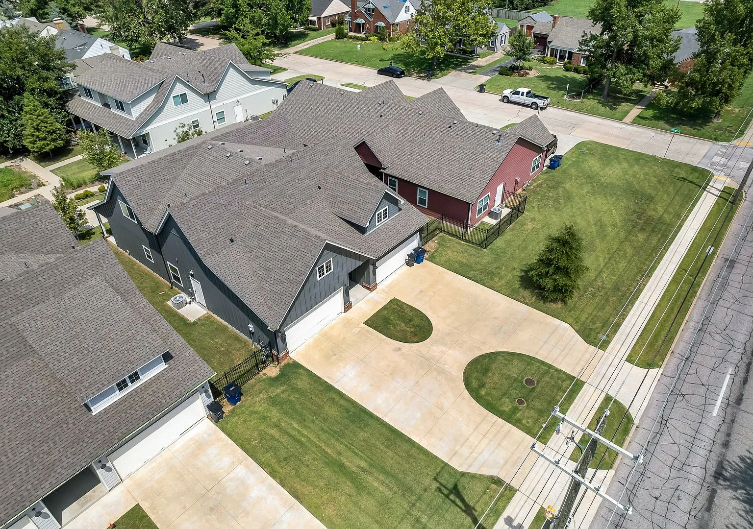 P.57 Kode Properties LLC 3515-3517 — Photo 3