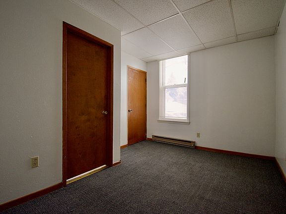 5th image of 222 4th St S #10804050
