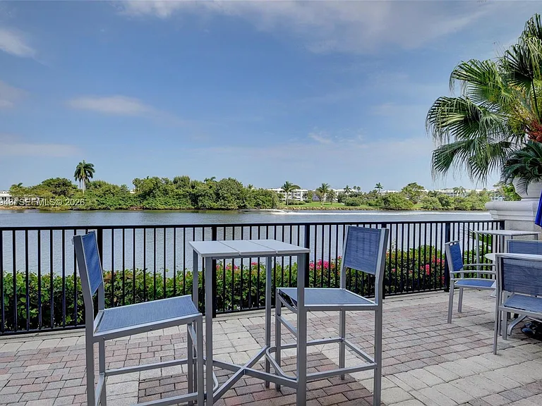 2206 Tuscany Way #2206 — Photo 28