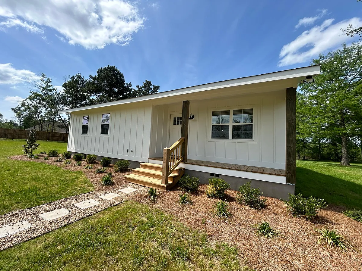 Building Photo - 53 Dearman Rd